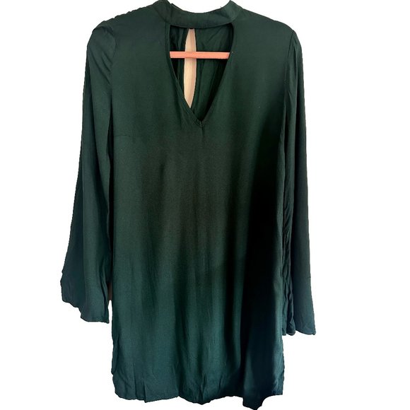 Justfab Choker Shift Dress, green long sleeve mini short dress - Picture 4 of 7